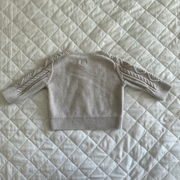 Baby Gap Cable Knit Sweater - Picture 2 of 6